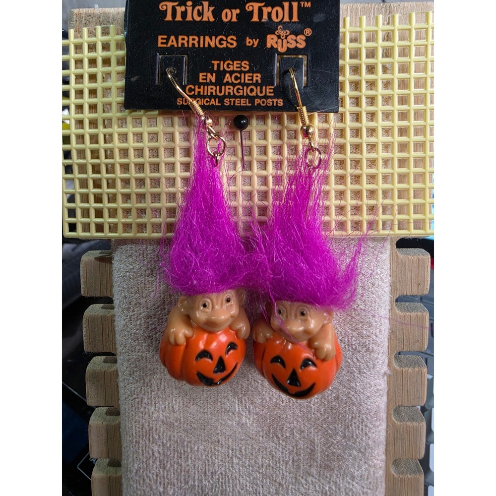 Vintage Russ Berrie Trick or Troll Halloween Earrings Pumpkin Pink Hair 90s NEW
